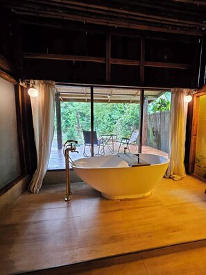 Bathroom - Kiri Vari Boutique Resort (Bo Kluea)