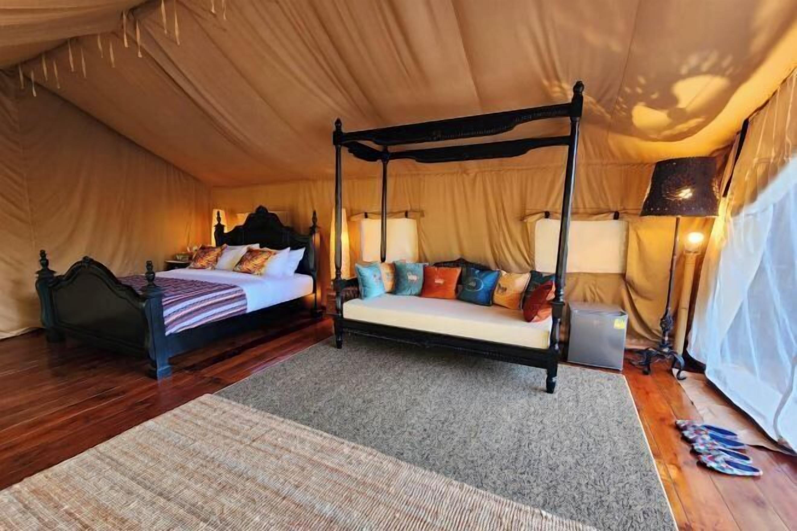 Ilmaiset minibaarituotteet, yksilöllisesti sisustettu, pimennysverhot