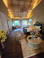 日式客房, 1 间卧室, 无烟房, 河景 | 迷你吧（备有免费物品）、特色装修、遮光窗帘、免费 WiFi