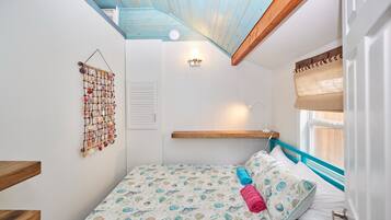 Cottage | Premium bedding, pillow-top beds, individually decorated