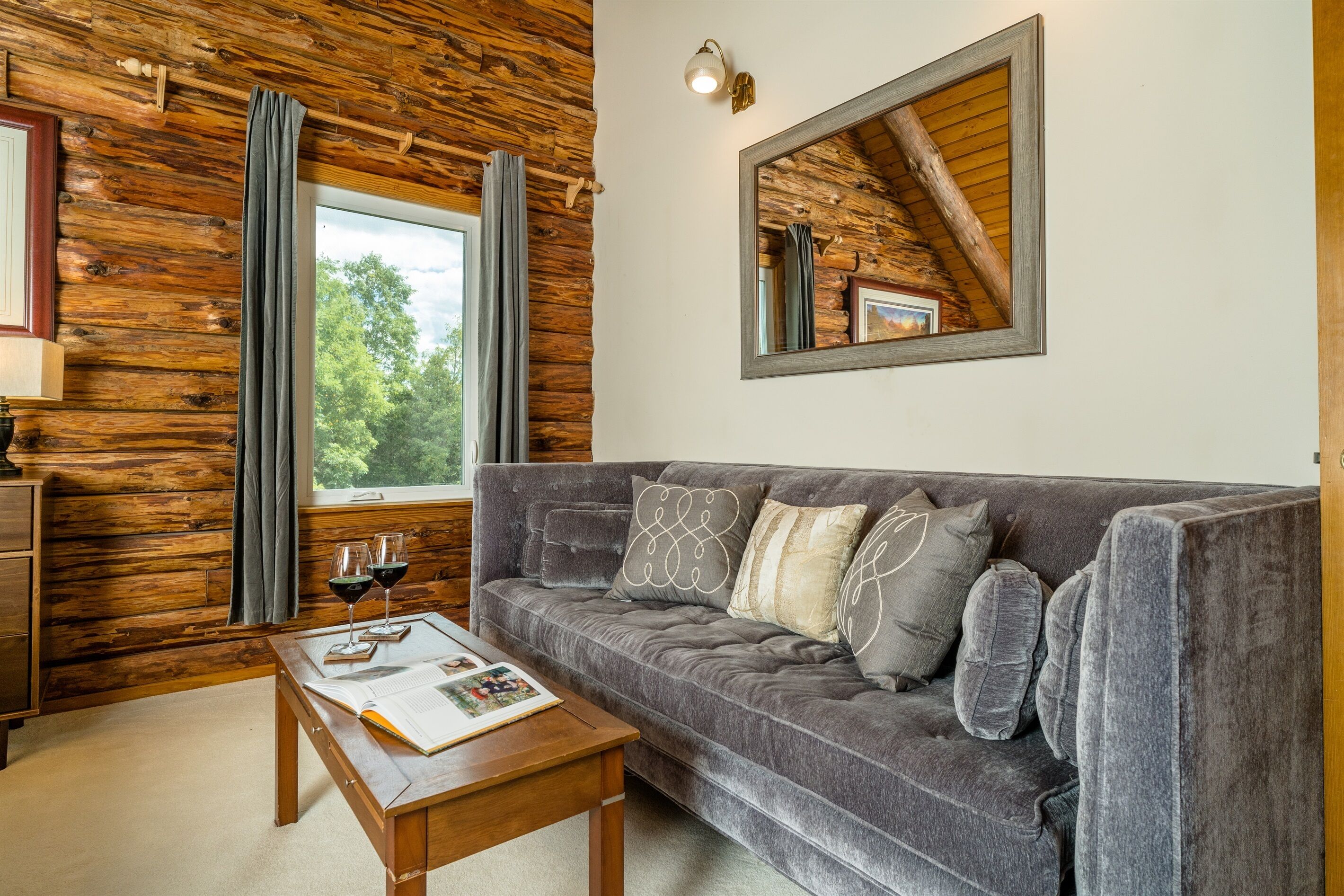 智能电视、桌上足球、书、打印机