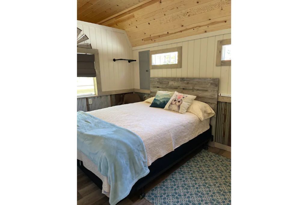 Great, tiny rental, dog friendly