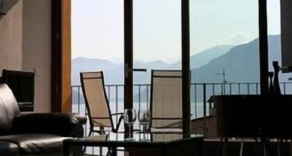 Private Pool and Expansive Lake Views