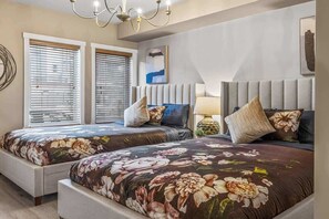 3 bedrooms, memory-foam beds, desk, iron/ironing board