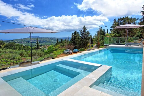 Villa Kallos - Brand new vacation villa with private pool in Crete