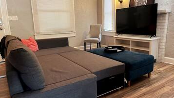 TV, Netflix, smart speakers, streaming services