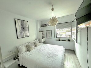 2 Schlafzimmer, Bügeleisen/Bügelbrett, WLAN, Bettwäsche