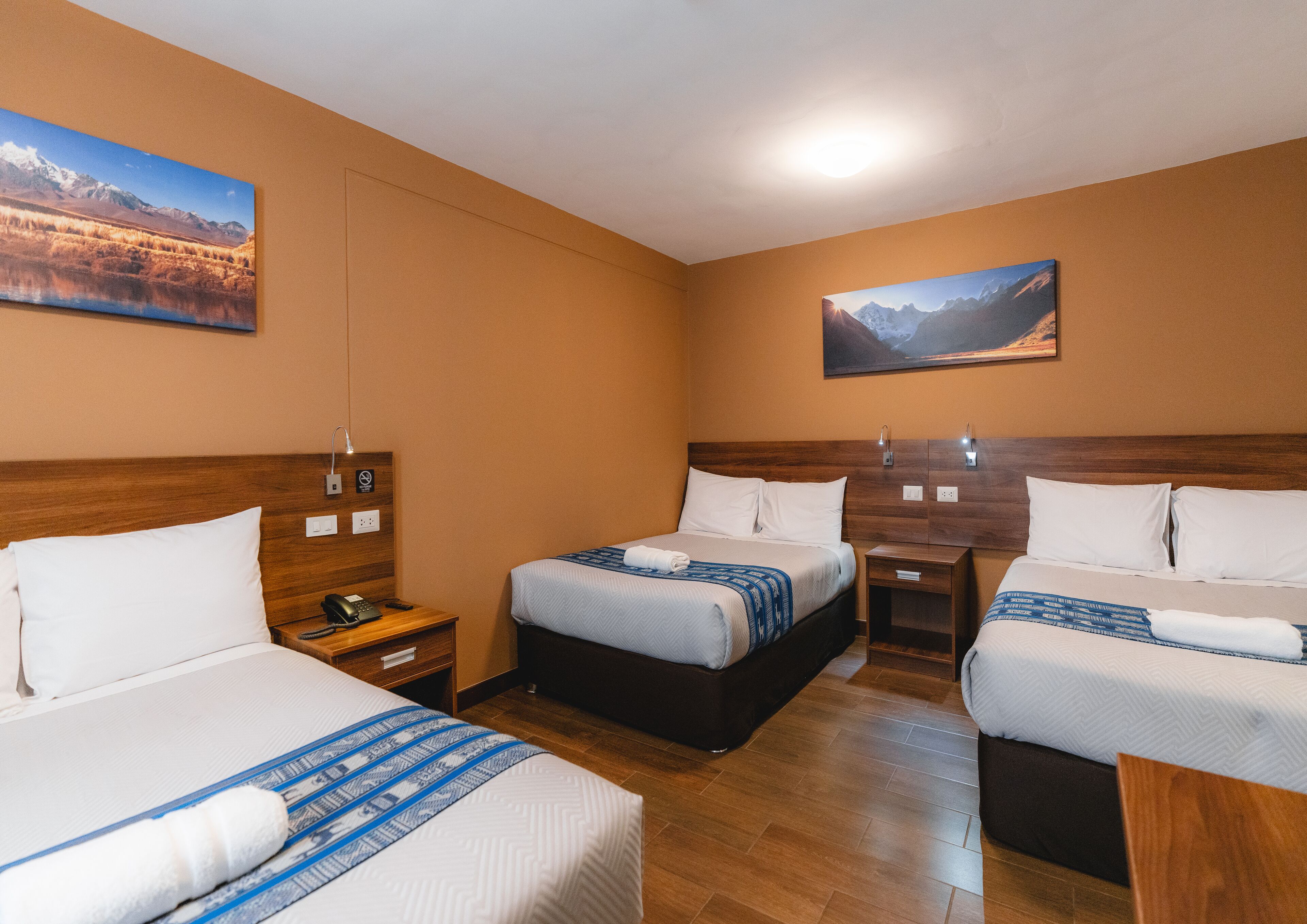 Standard Triple Room | Desk, laptop workspace, soundproofing, free WiFi