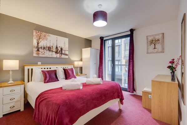 1 bedroom, iron/ironing board, free WiFi, bed sheets - Impeccable 1-bed Apartment in Birmingham (Birmingham)