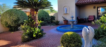 Green Valley, Gorgeous Mtn Views, Private pool