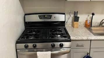 Microwave, oven, stovetop