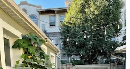 The Slopes: Downtown SLC! Fresh & Clean! Pets OK!