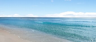 BEACH HOUSE! Walk to Private Beach Gate, Pickleball, Rent Golf Cart, Heated Pool