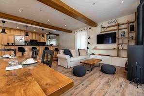 Smart TV - Le Cottage du Parc (Chambéon)