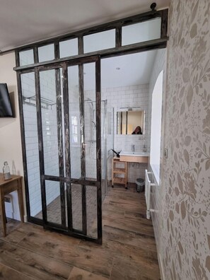 Bathroom - Le Cottage du Parc (Chambéon)