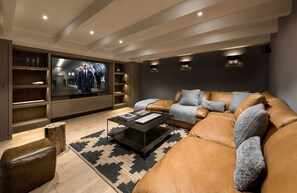 Smart TV, fireplace - Luxury CHALETLECONTINENTAL in the center of Courchevel 1850 SKI IN SKI OUT (Courchevel)