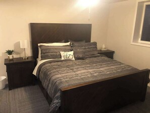 4 chambres, fer et planche à repasser, Wi-Fi, draps fournis