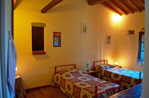 3 Schlafzimmer, kostenloses WLAN, Bettwäsche