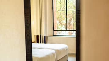 Villa Deluxe | 4 dormitorios, caja fuerte, cortinas opacas