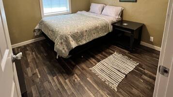 2 chambres, bureau, Wi-Fi, draps fournis