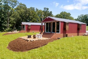 Exterior - Tiny Houses of French Village Tranquil & Relaxing (French Village)