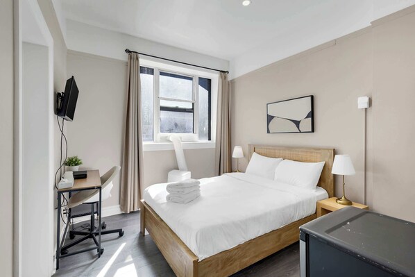1 Schlafzimmer, Schreibtisch, Bügeleisen/Bügelbrett, WLAN