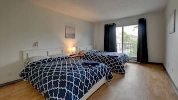 1 chambre, fer et planche à repasser, Wi-Fi, literie fournie