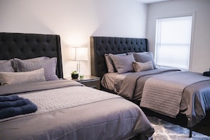 2 chambres, bureau, fer et planche à repasser, Wi-Fi gratuit