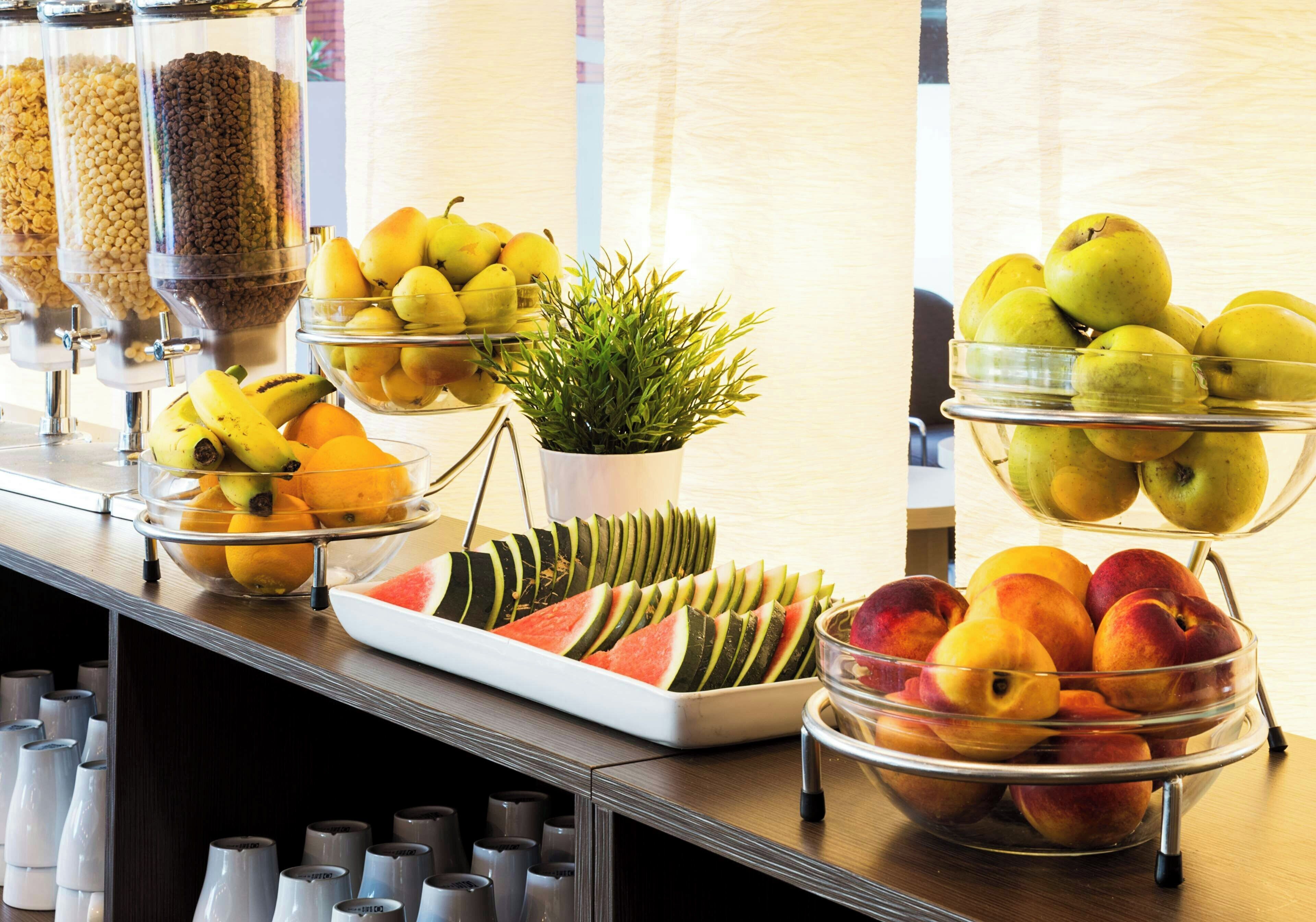 Daily buffet breakfast for a fee