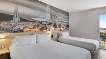 Family Room | Free WiFi