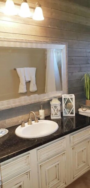 Håndklær, såpe og sjampo