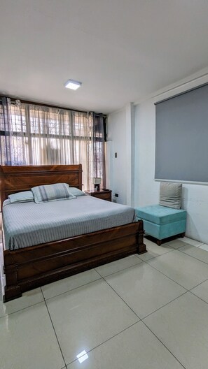 1 bedroom, iron/ironing board, free WiFi, bed sheets