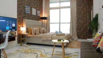 Studio, 1 King Bed with Sofa bed | Interior