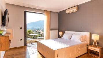 Villa | 7 habitaciones, escritorio y insonorización