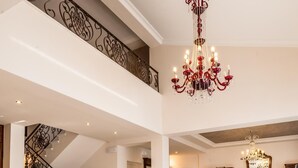 Villa | 7 soverom, skrivebord og lydisolert