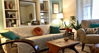 2 bedroom bungalow facing beautiful park