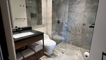 Loft de diseño | Baño | Toallas