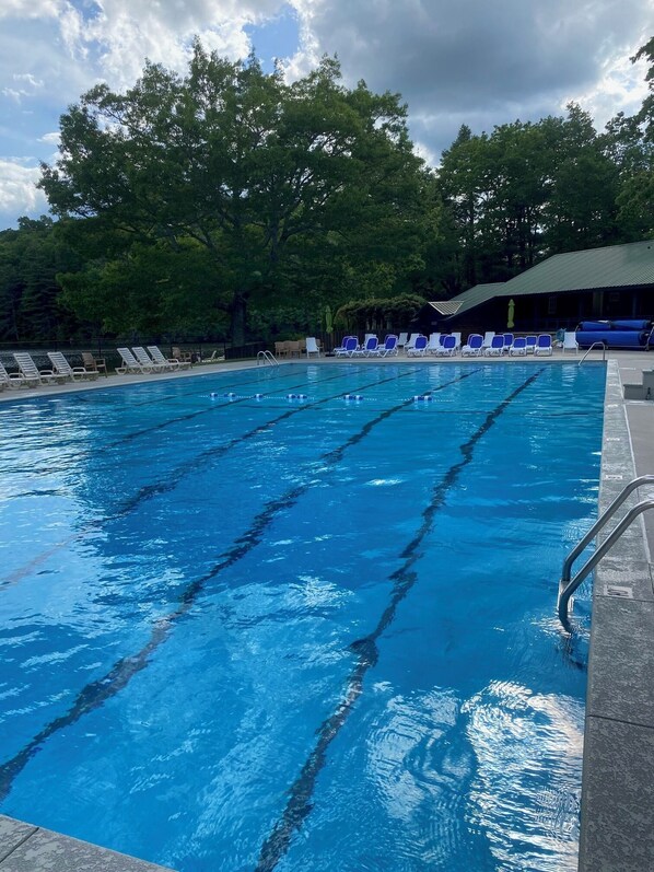 Udendørs pool
