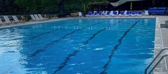 Enjoy River Front Living in Linville Land Harbor.Waterfront Views,Modern Cottage