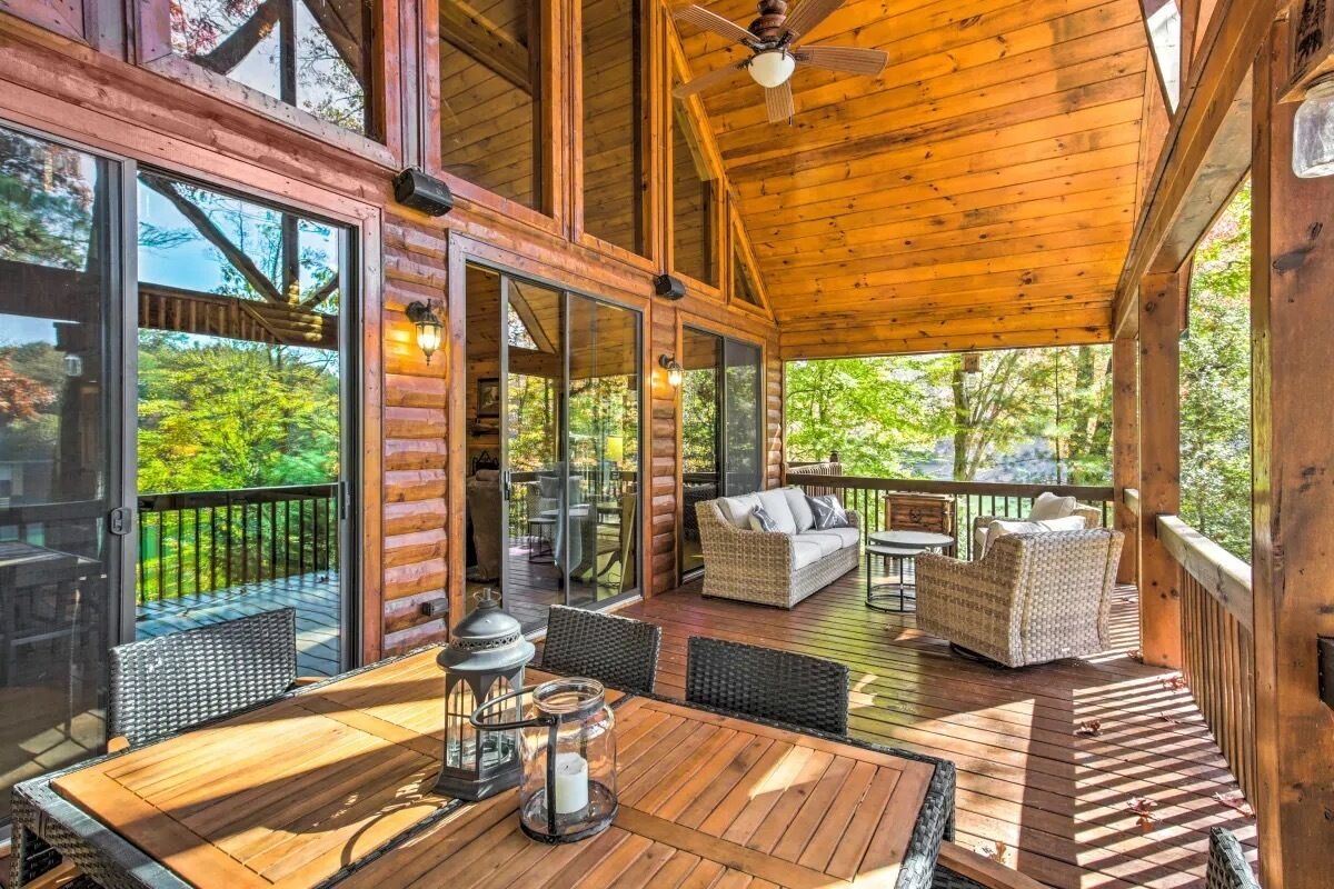 Lakefront Log Cabin! *Hot Tub*Dock*Fire Pit*