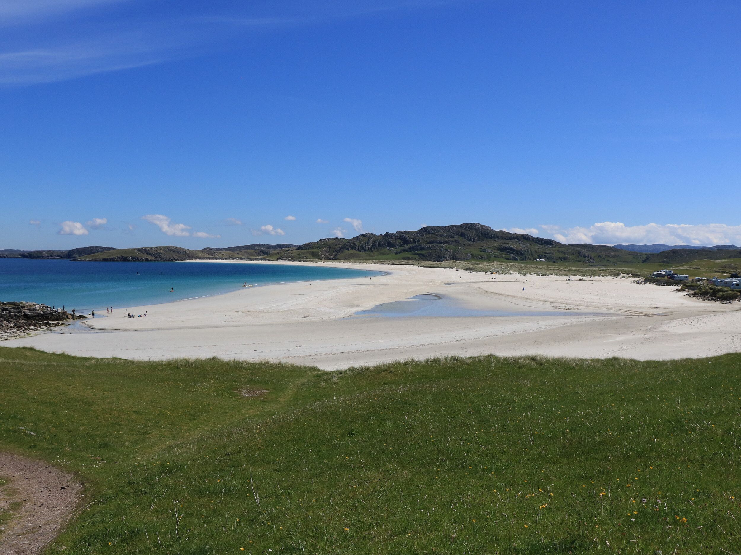Una spiaggia nelle vicinanze