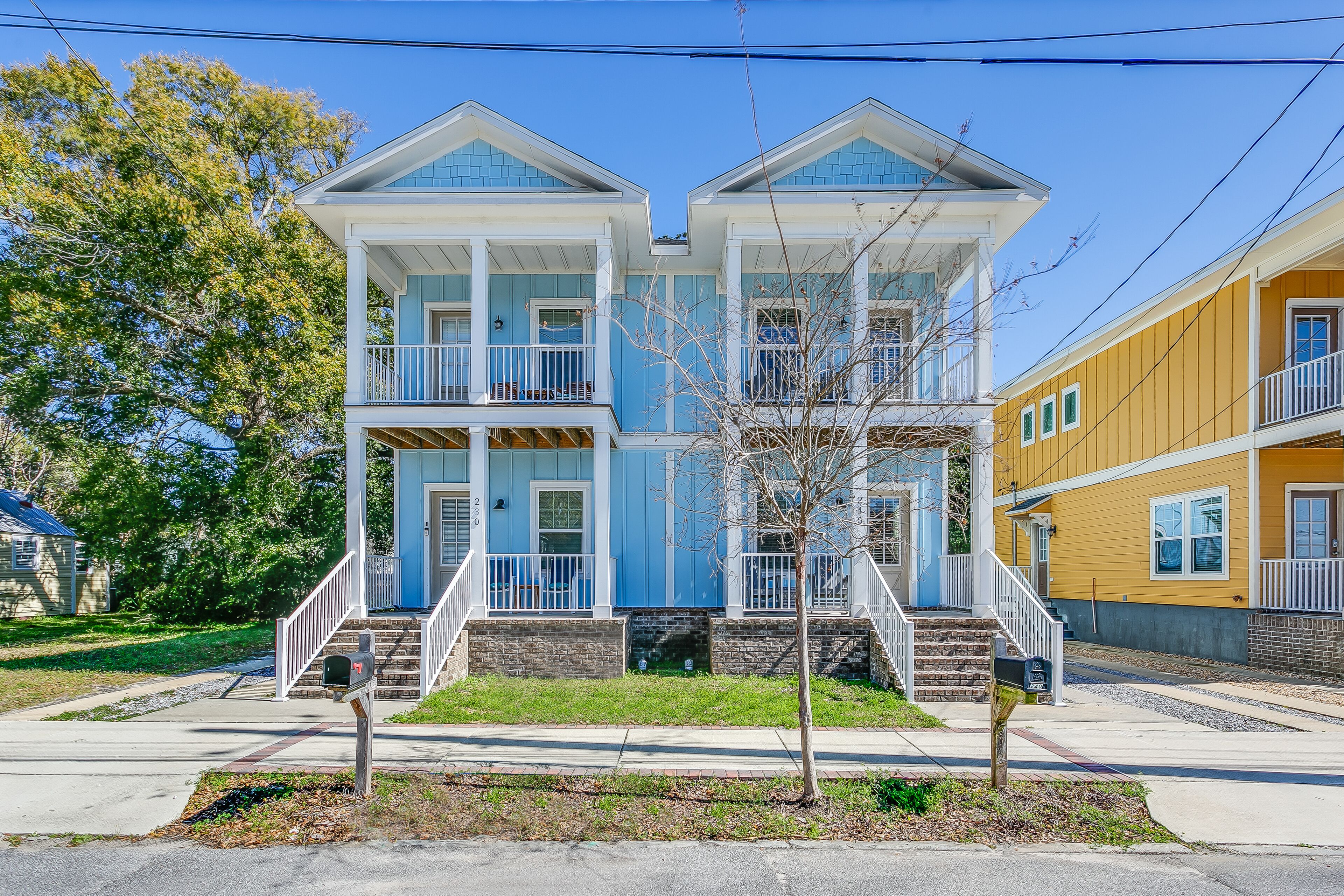 SNOWBIRD rates available. Inquire for detail. Updated home downtown Pensacola!