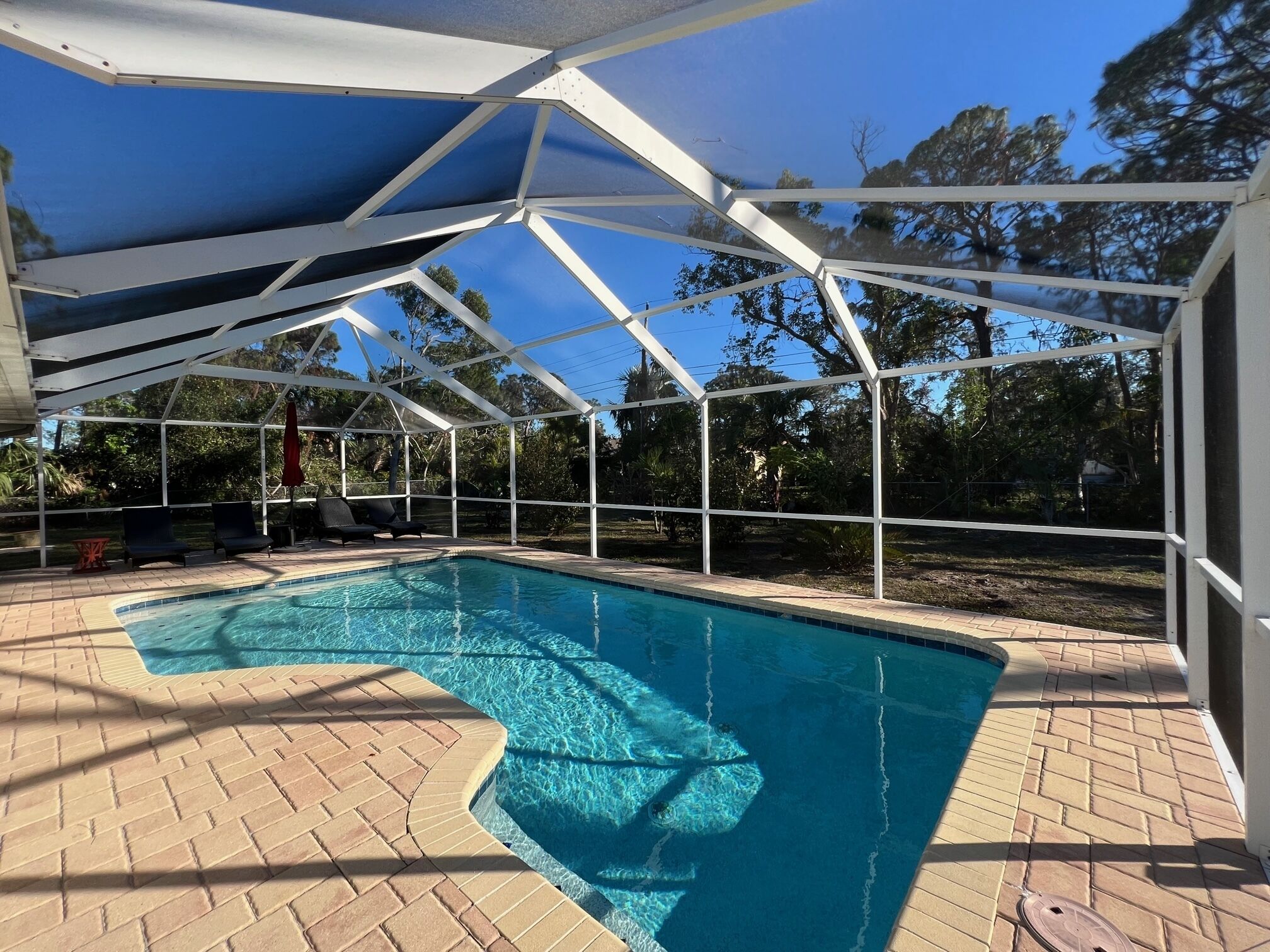 Luxury Vacation Villa with Heated  Pool close to the beaches