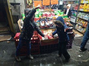 Gift shop - Private room and bathroom for student or worker female (Amman)