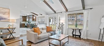 Cozy Modern 3 Bed 2 Bath Home - Round Rock / Austin