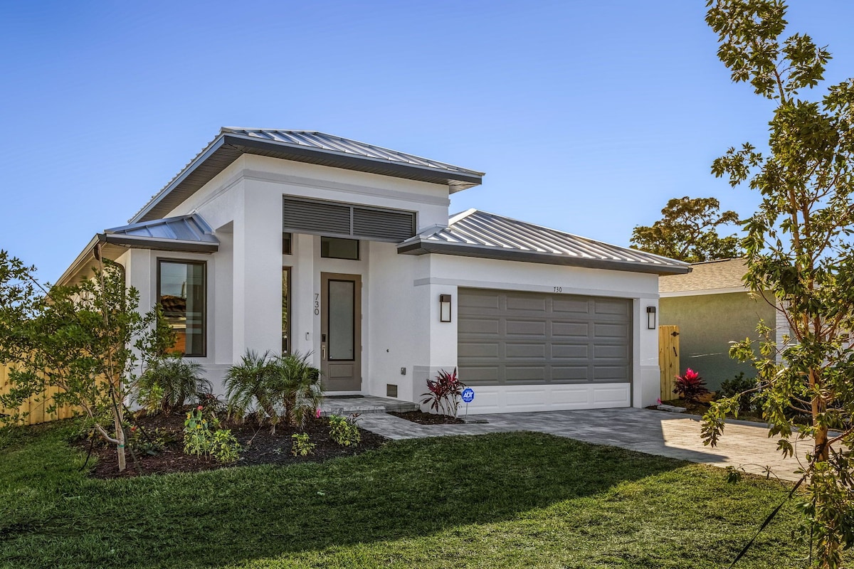 Photo 37 of New Villa! Close to the 🏖️! Heated Pool/Spa, Lanai, Grill, EV🔌! Two King beds!