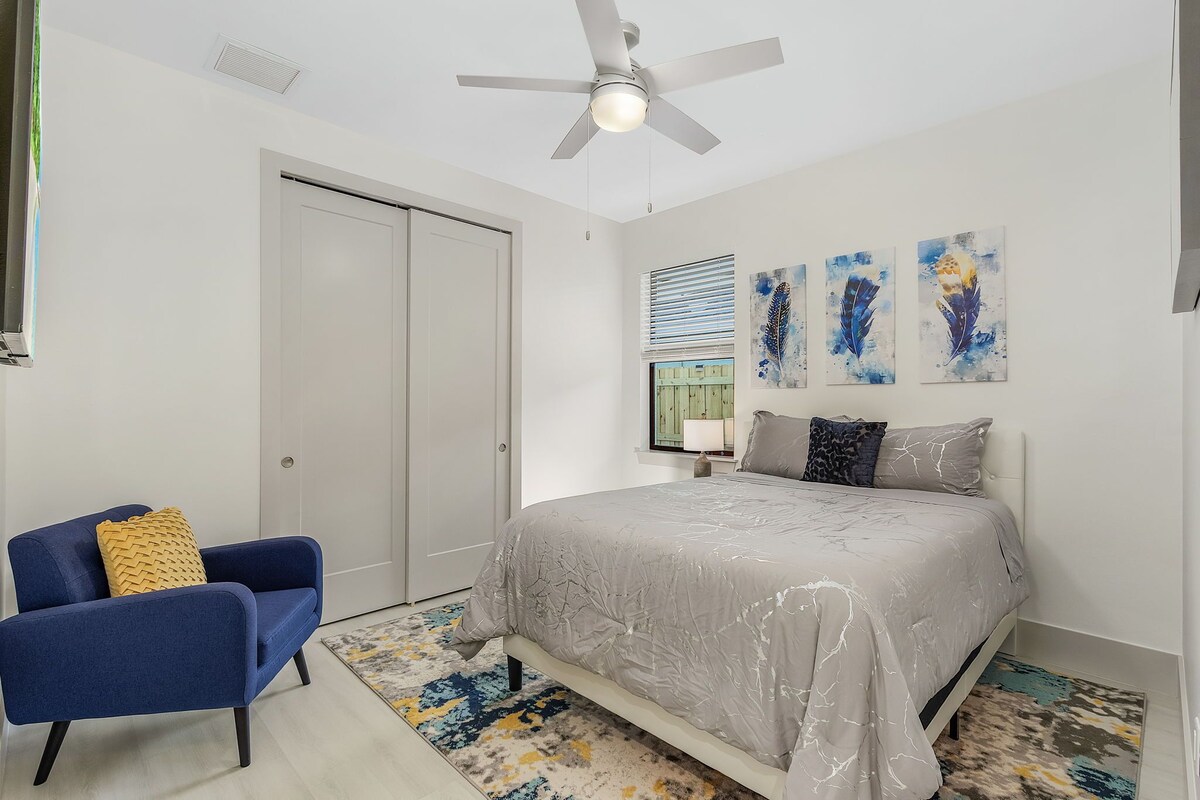 Photo 22 of New Villa! Close to the 🏖️! Heated Pool/Spa, Lanai, Grill, EV🔌! Two King beds!