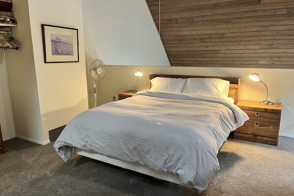 2 sovrum, skrivbord, strykjÀrn/strykbrÀda och gratis wi-fi