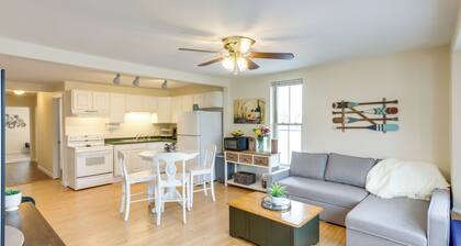 Cozy Delafield Apartment - Walk to Lake!