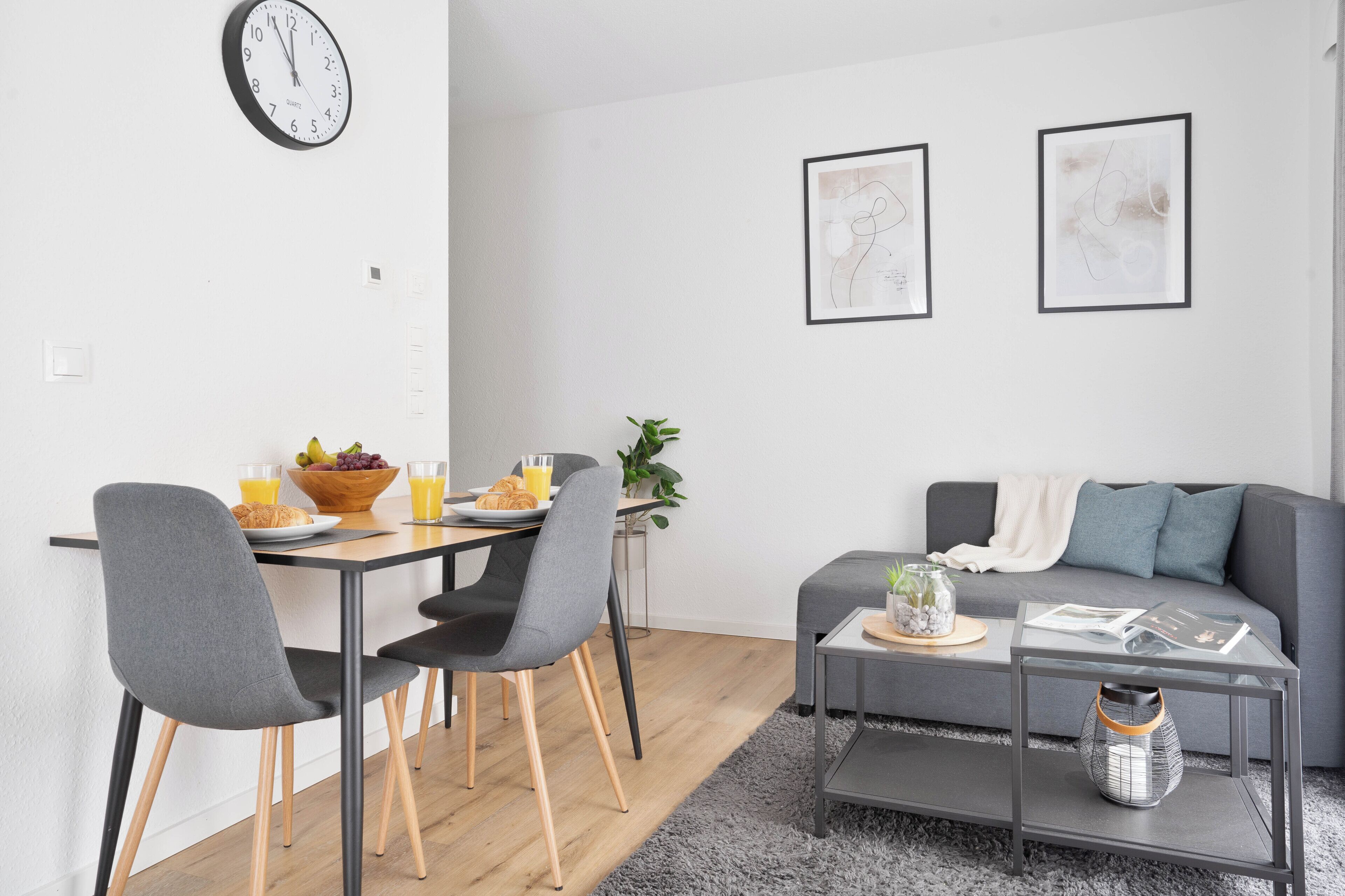 Verdunkelungsvorhänge, kostenloses WLAN, Bettwäsche